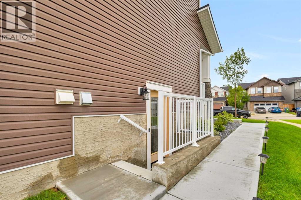 Single Family House for Sale in  Nolanfield Court NW Nolan Hill Calgary 