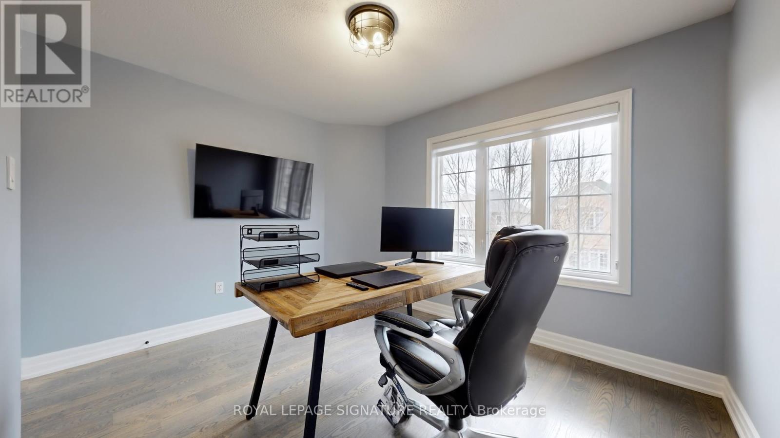 Photo 24 of 10 Foxton Road, Markham ON