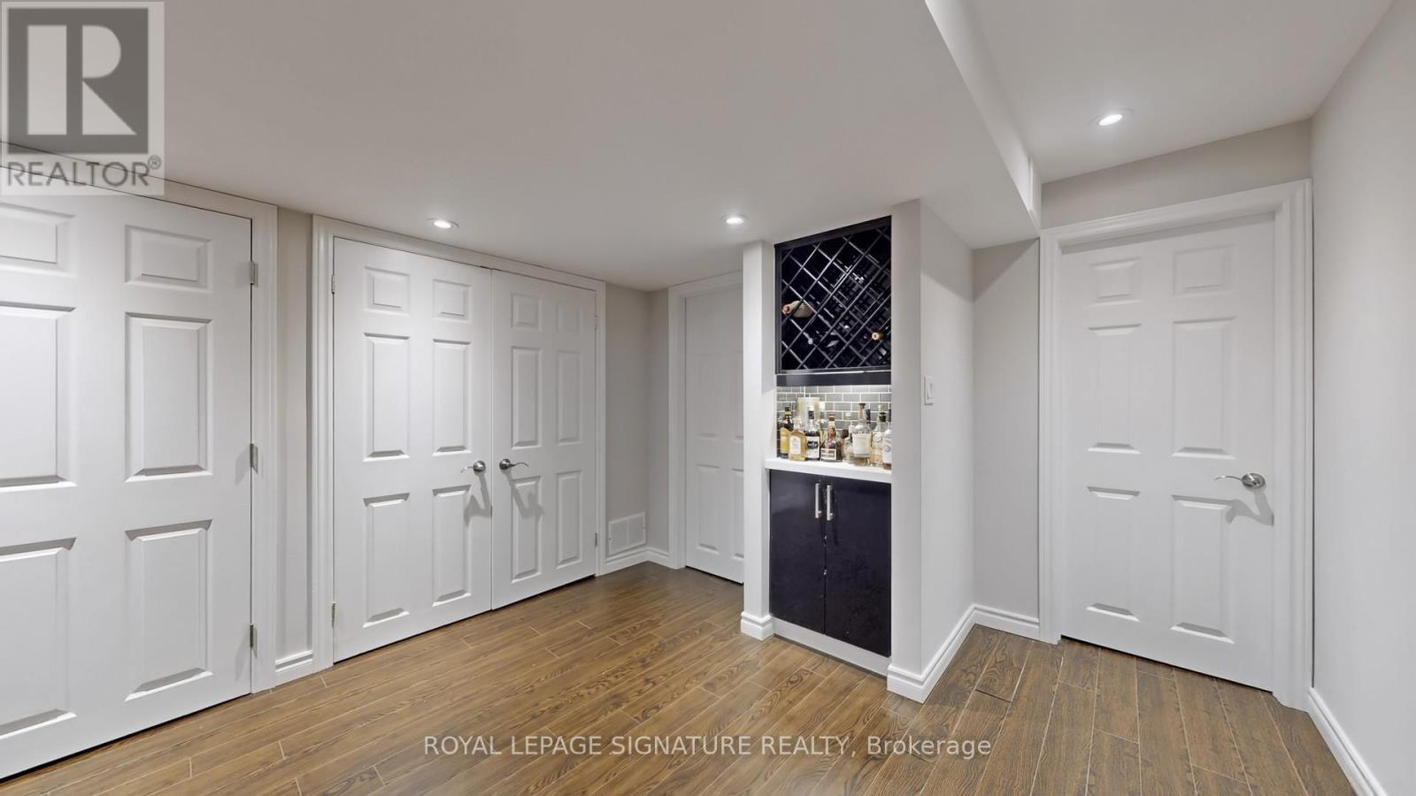Photo 14 of 10 Foxton Road, Markham ON