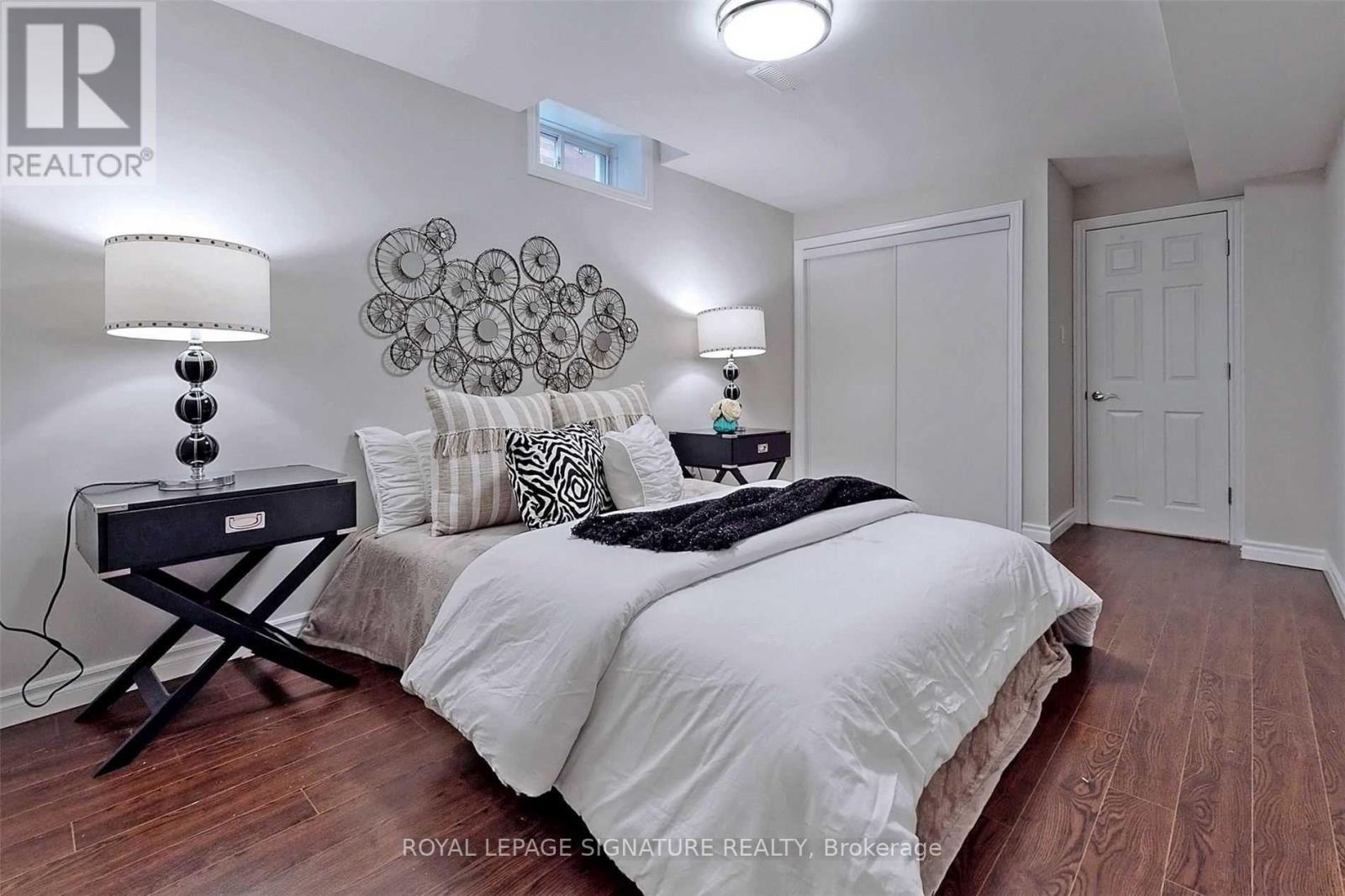 Photo 29 of 10 Foxton Road, Markham ON