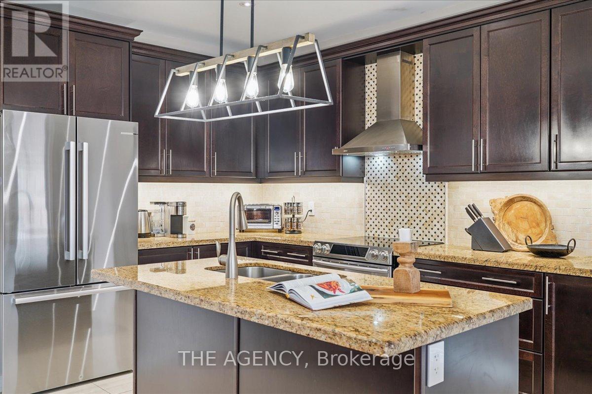 Photo 46 of 77 Sharpe Crescent, New Tecumseth ON