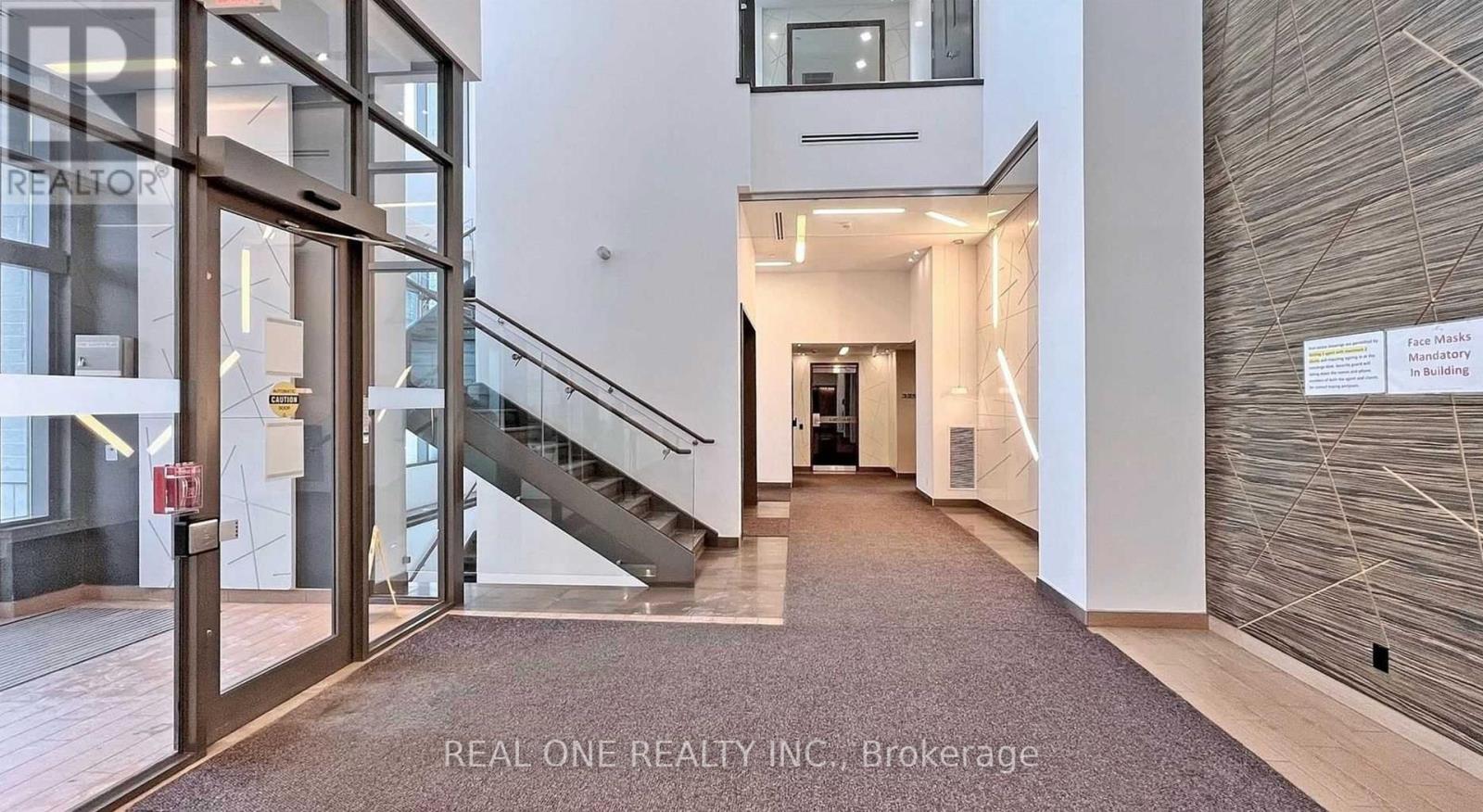 Photo 16 of 1216 277 South Park Road, Markham ON