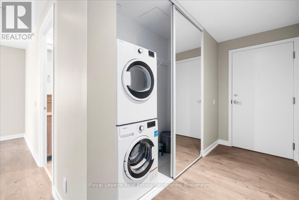 Photo 21 of 6112 950 Portage Parkway, Vaughan ON
