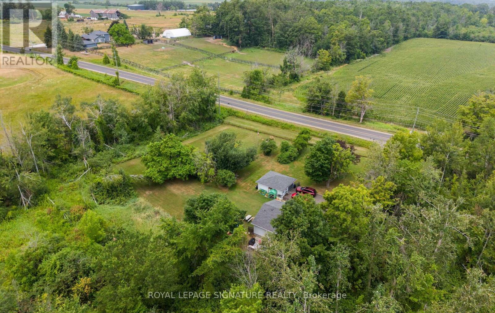 Photo 49 of 1359 10th Line, Innisfil ON