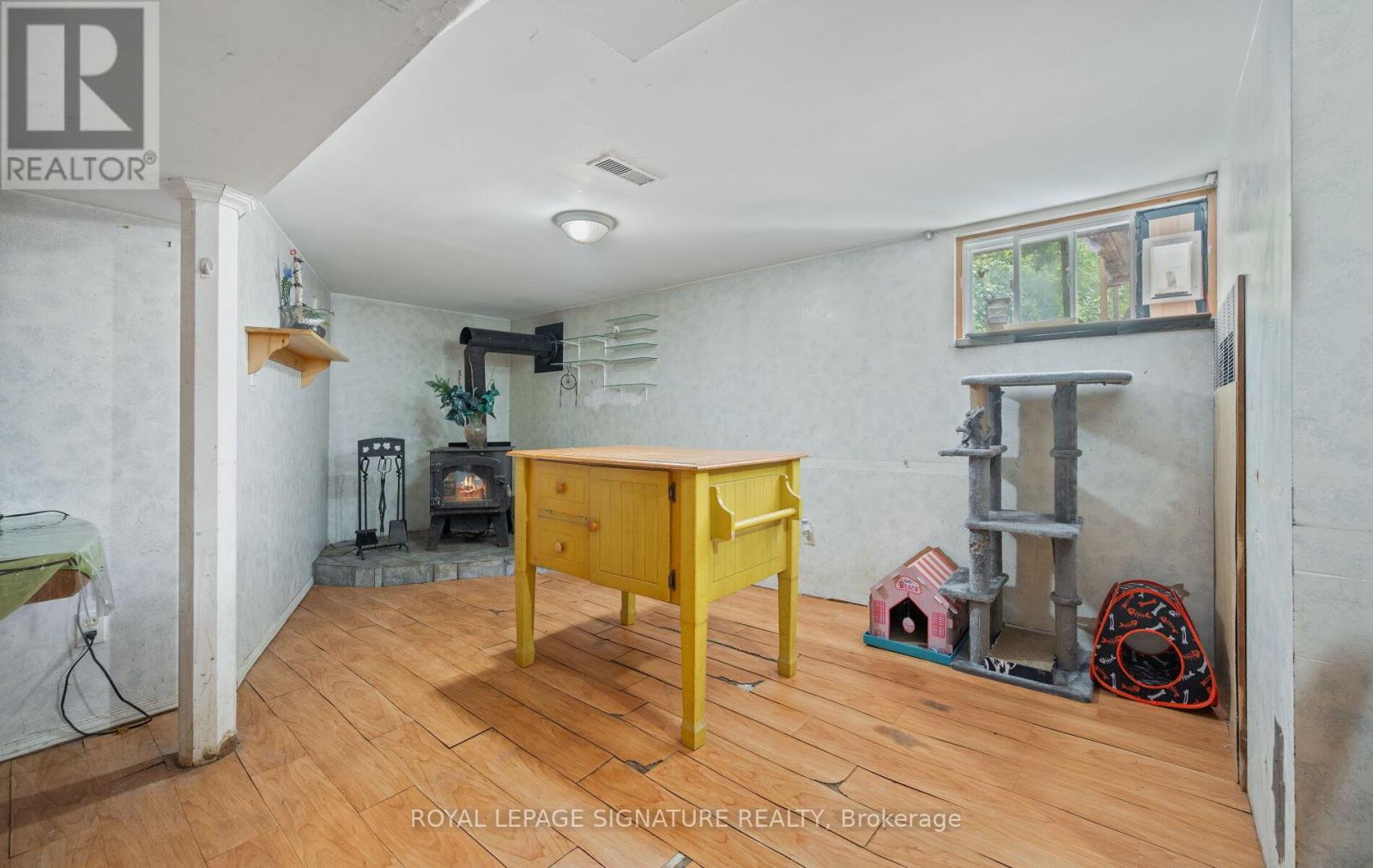 Photo 41 of 1359 10th Line, Innisfil ON