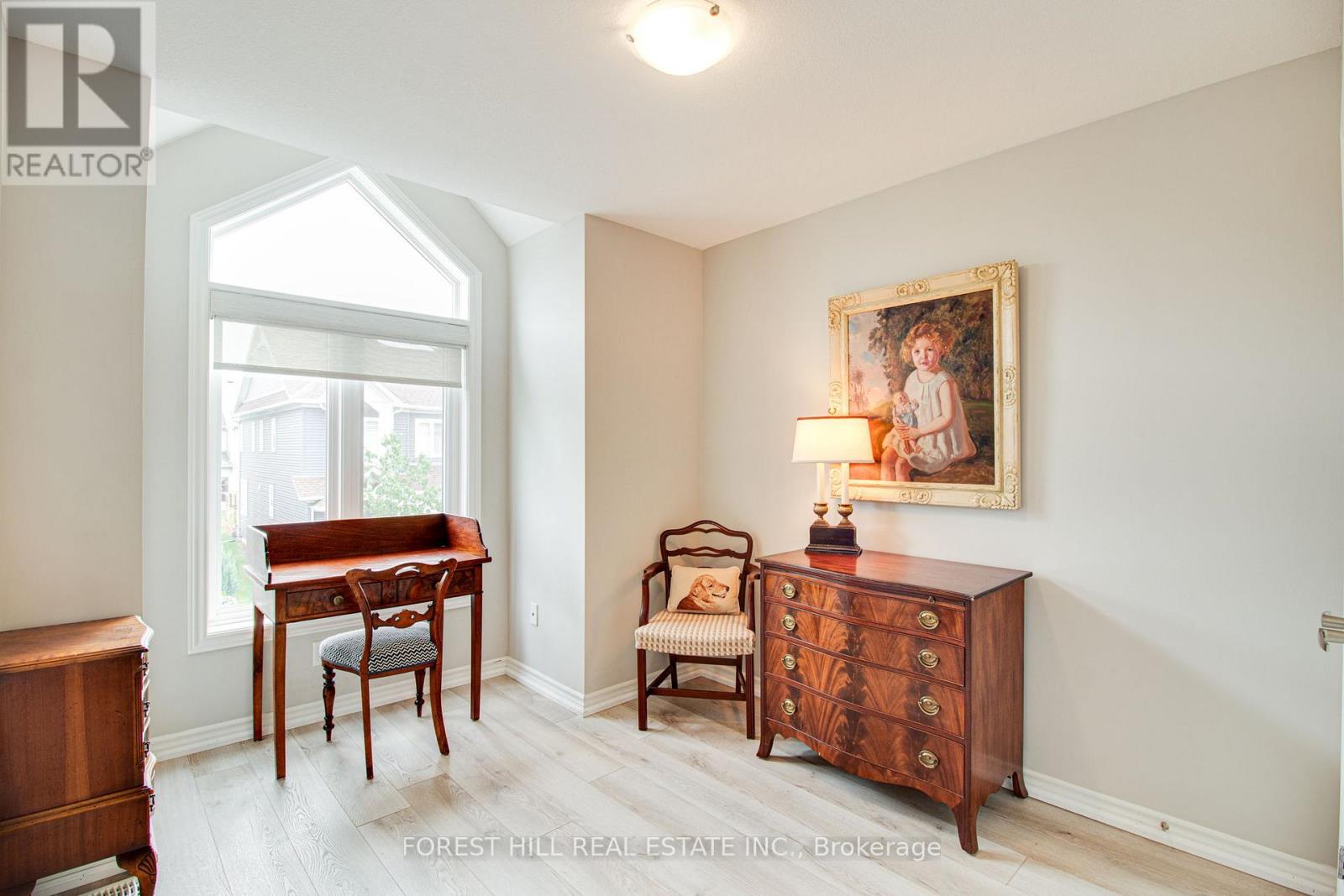Photo 7 of 17 Gregory Avenue, Collingwood ON