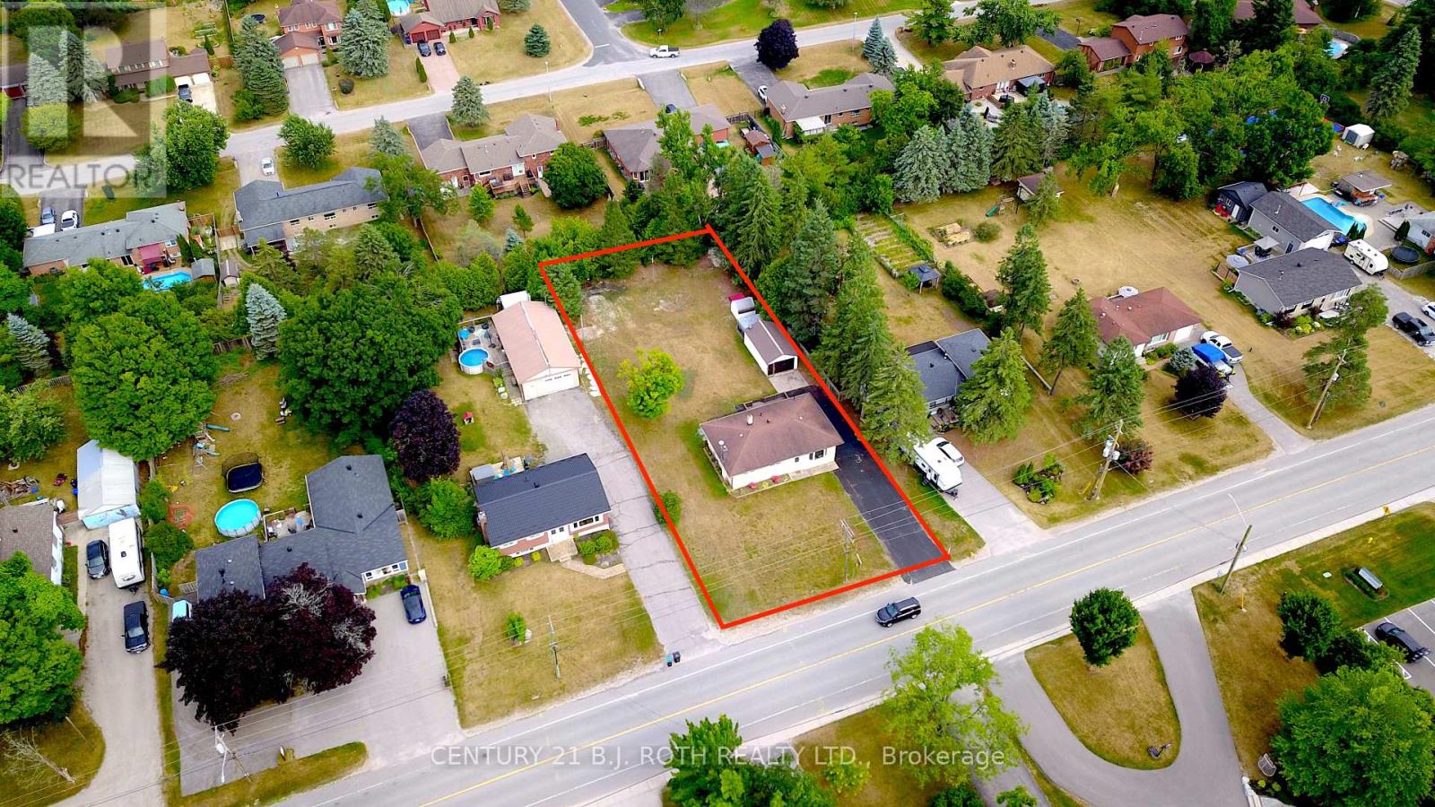Photo 23 of 19 Finlay Mill Road, Springwater ON