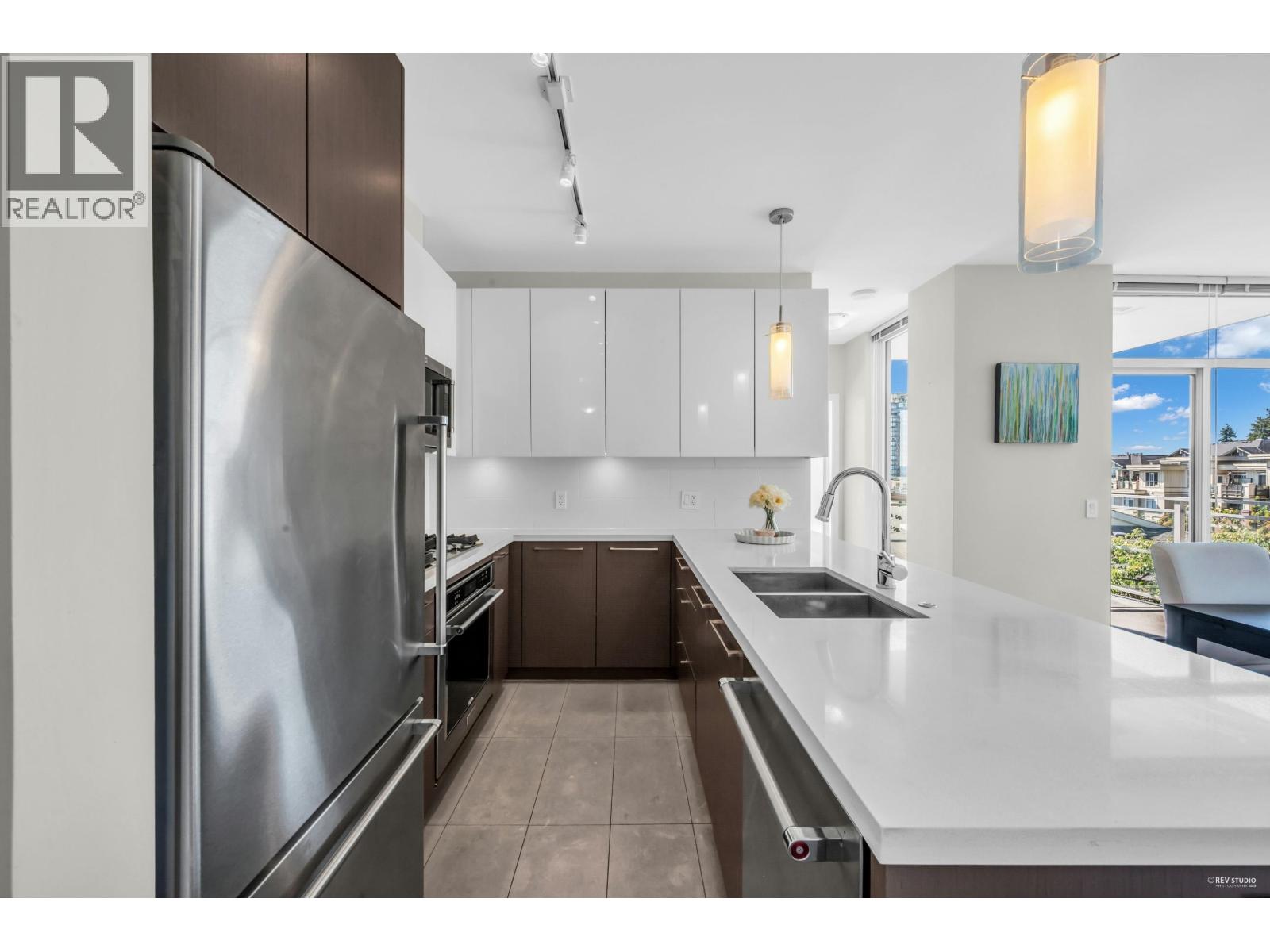 Photo 2 of 305 271 Francis Way, New Westminster BC