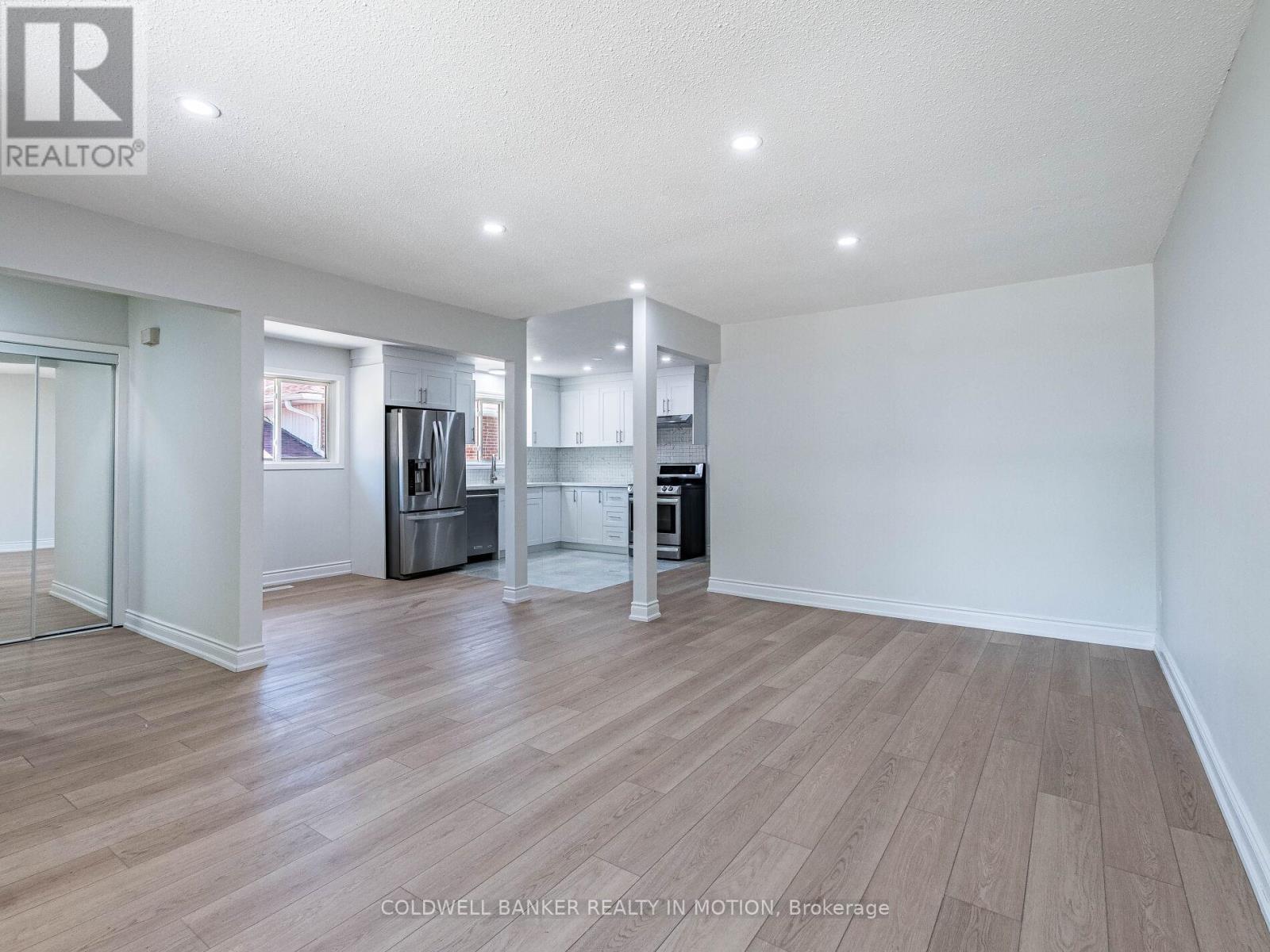 Photo 14 of 7738 Kittridge Drive, Mississauga ON