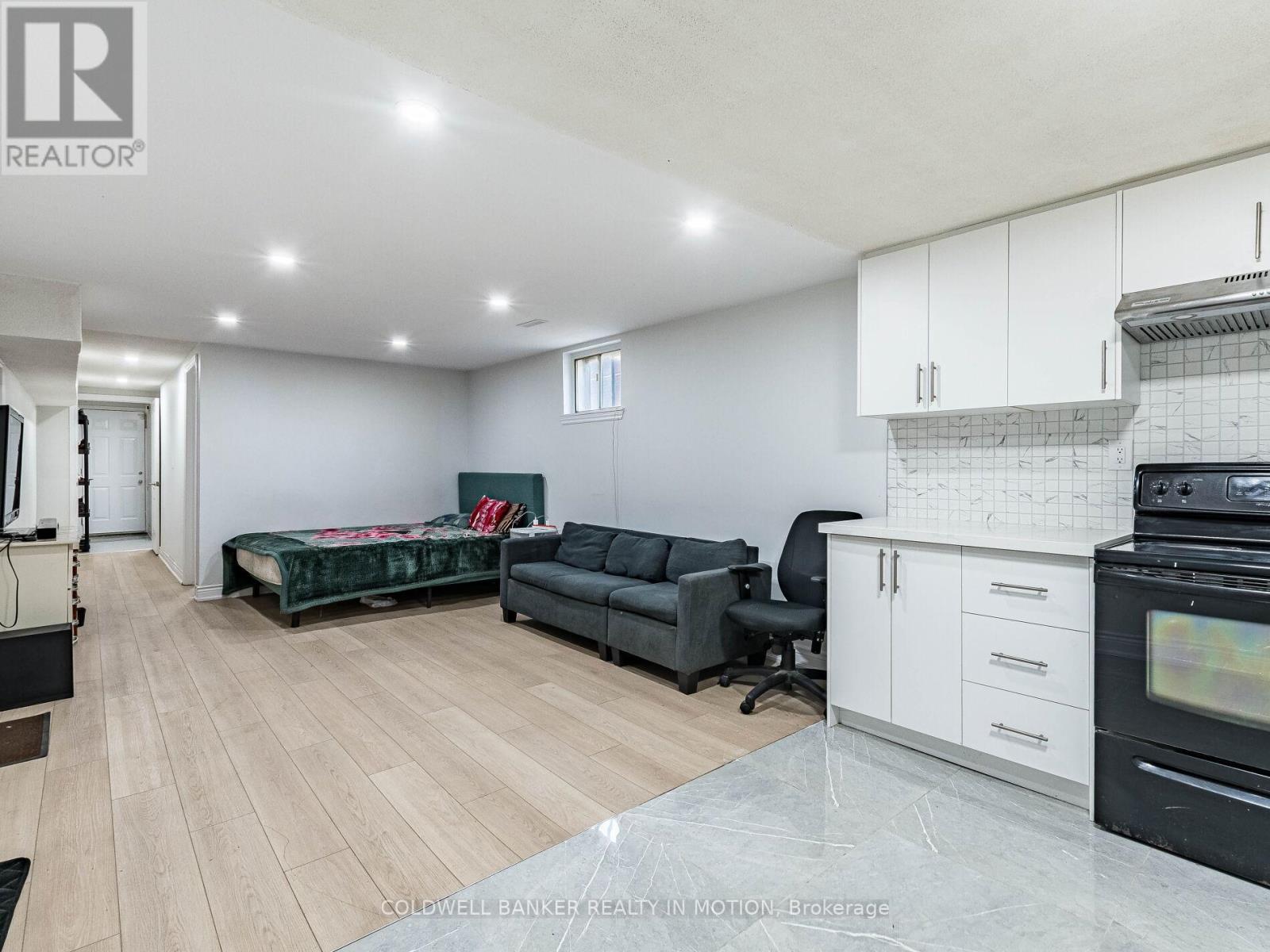 Photo 27 of 7738 Kittridge Drive, Mississauga ON