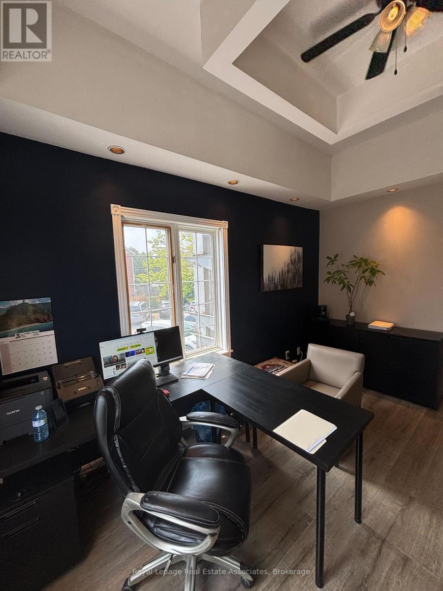 Photo 1 of 205 112 Main Street S, Halton Hills ON