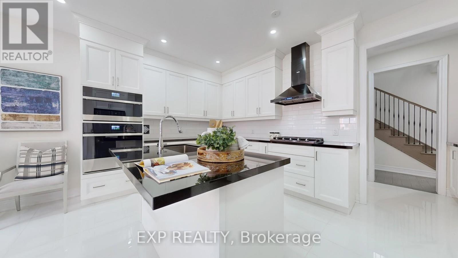Photo 15 of 15 Frost Street, Brampton ON