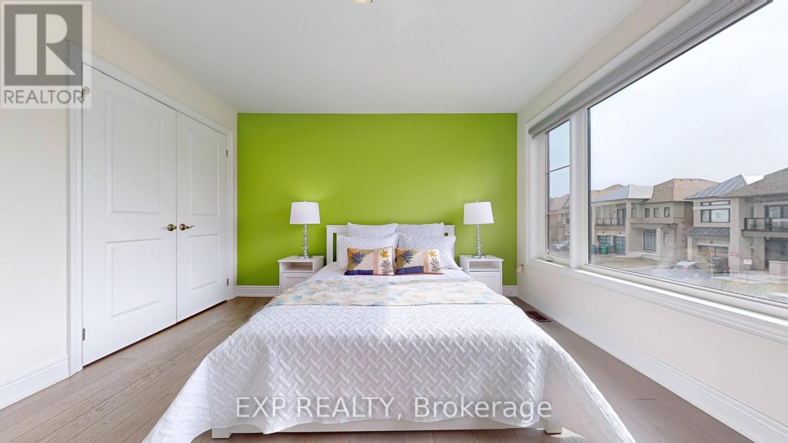 Photo 33 of 15 Frost Street, Brampton ON