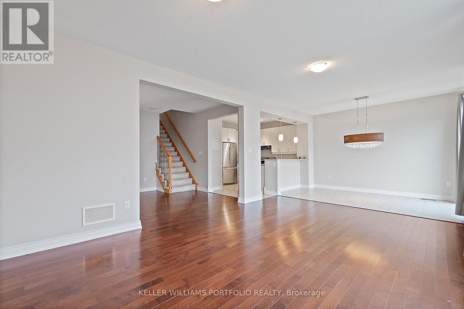 Photo 15 of 406 Grenke Place, Milton ON