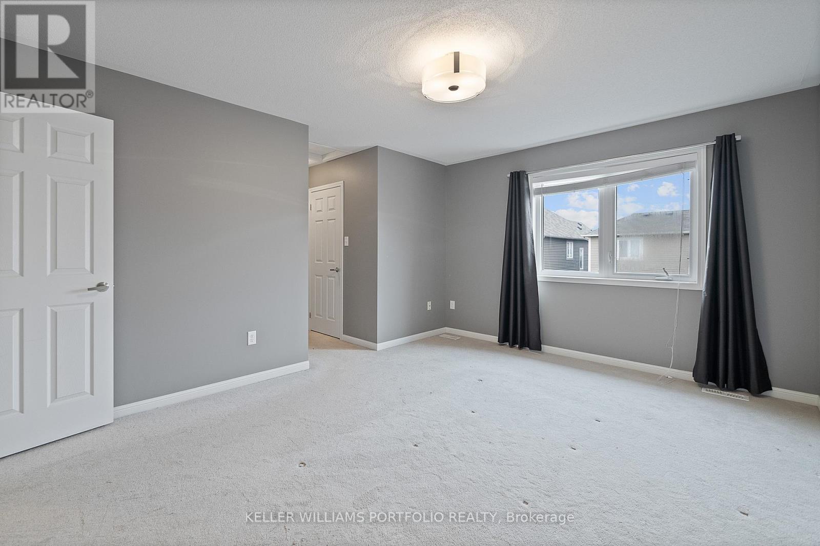 Photo 26 of 406 Grenke Place, Milton ON