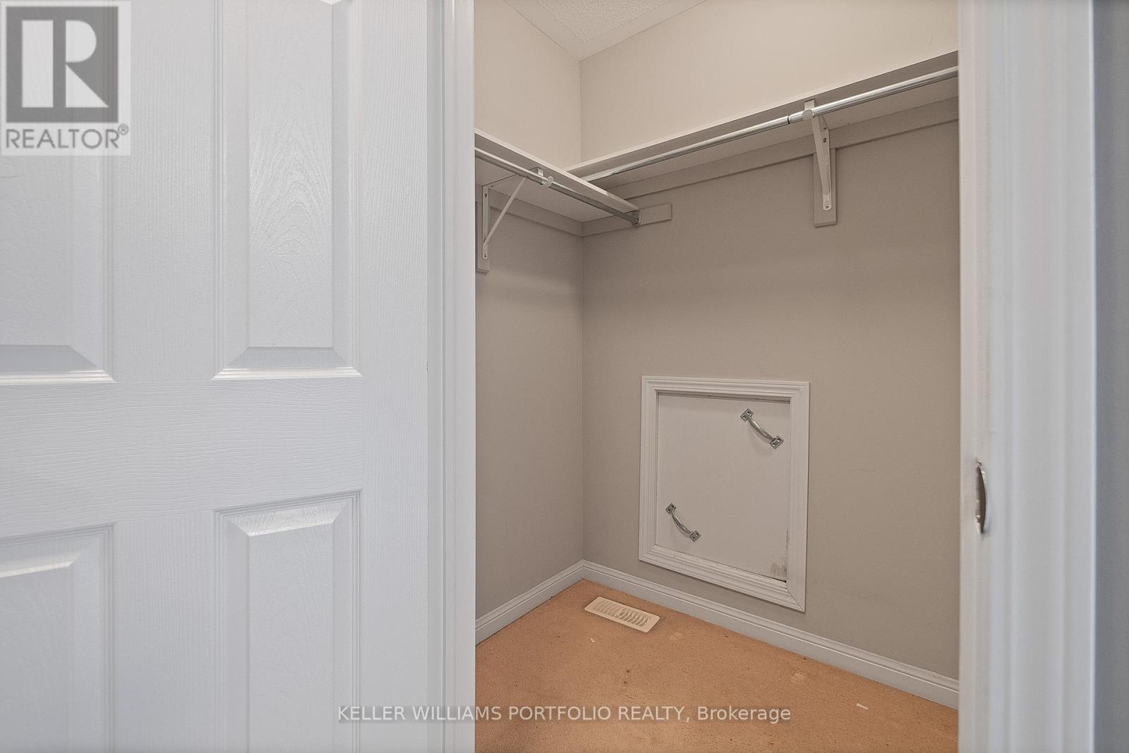 Photo 28 of 406 Grenke Place, Milton ON