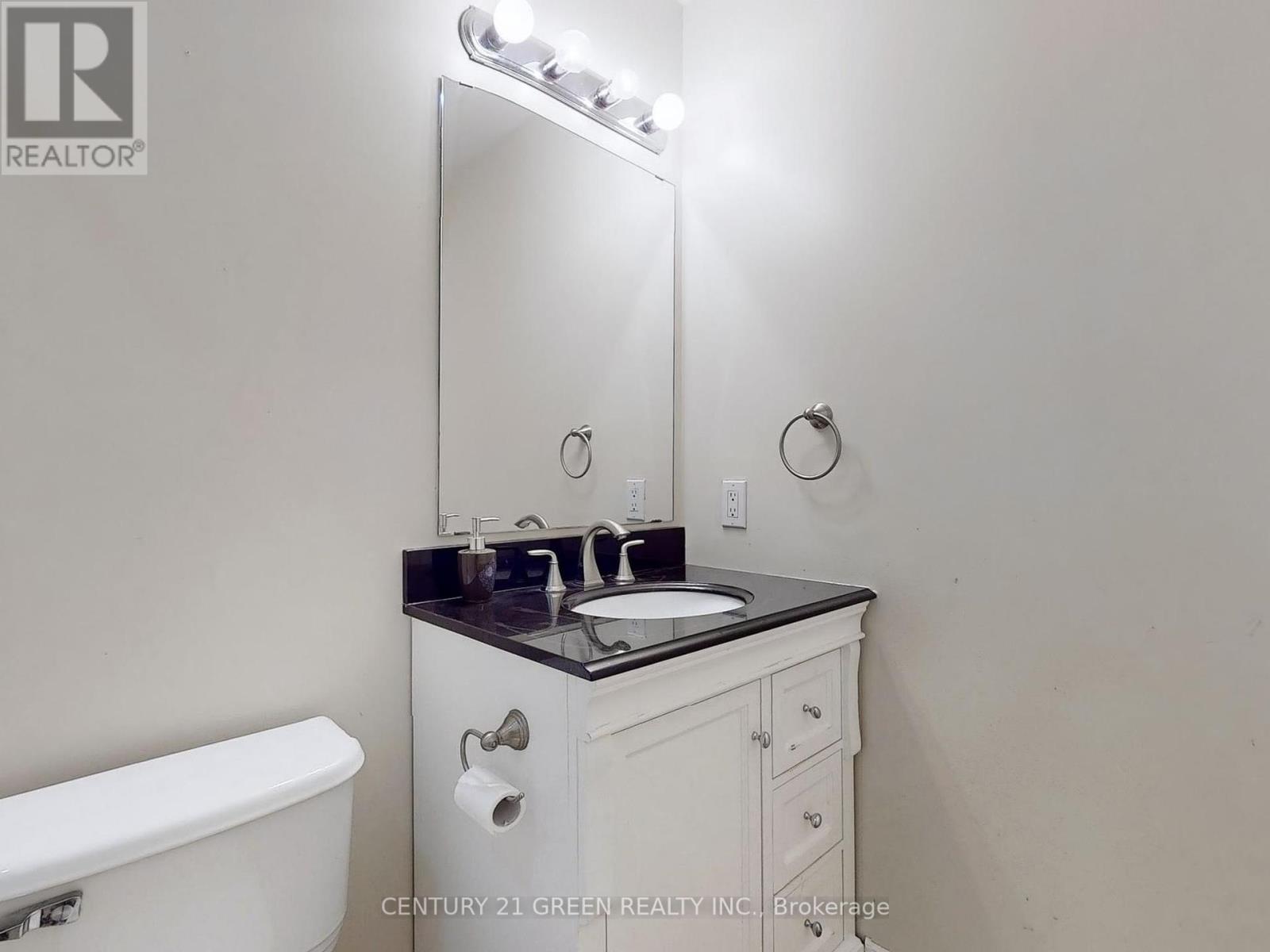 Photo 16 of 105 388 Prince Of Wales Drive, Mississauga ON