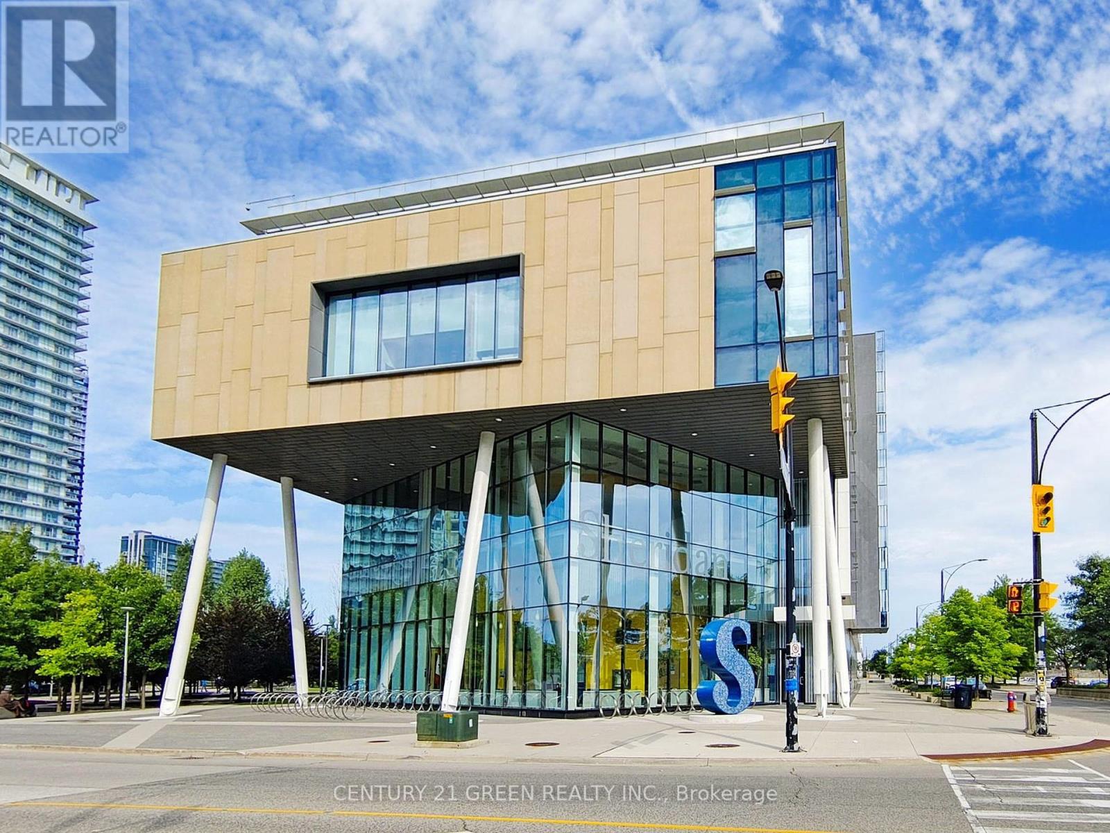Photo 23 of 105 388 Prince Of Wales Drive, Mississauga ON