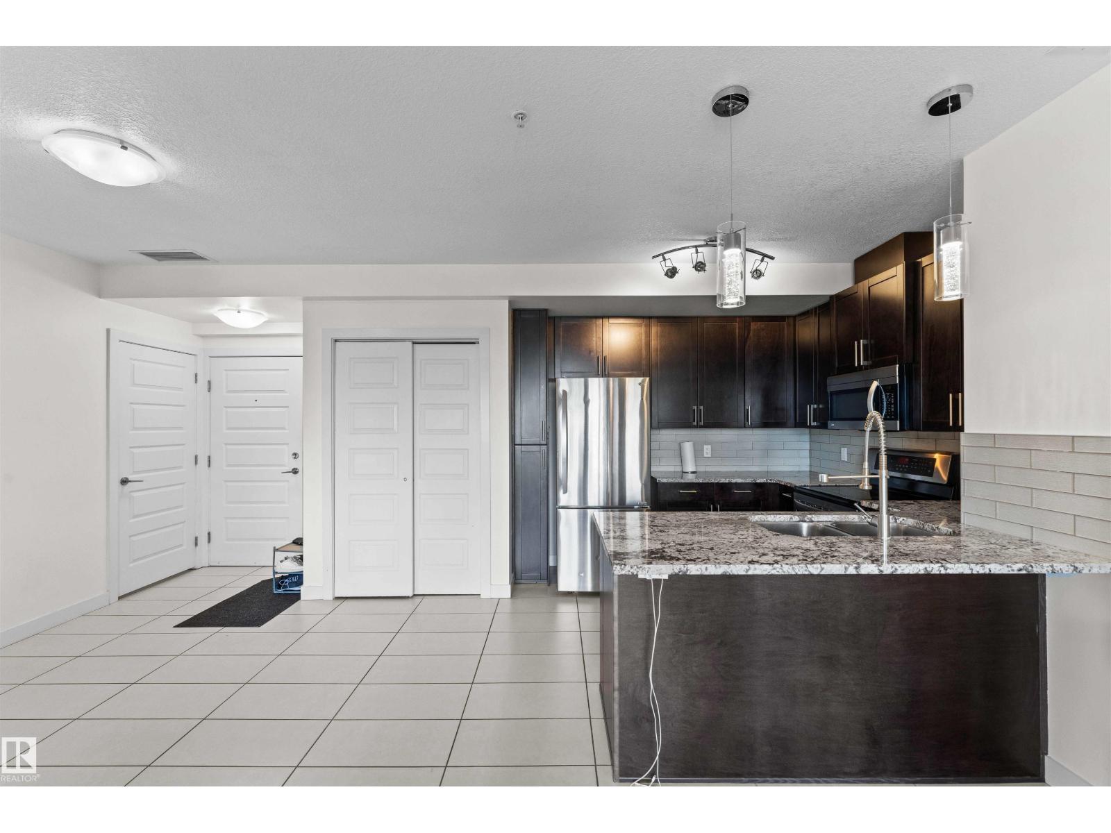Photo 6 of 329 5151 Windermere Bv Sw, Edmonton AB