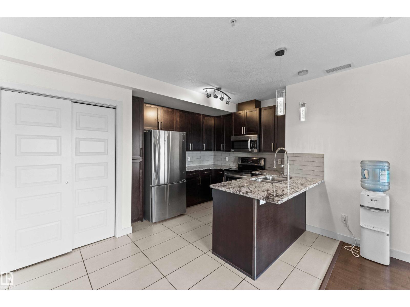 Photo 26 of 329 5151 Windermere Bv Sw, Edmonton AB