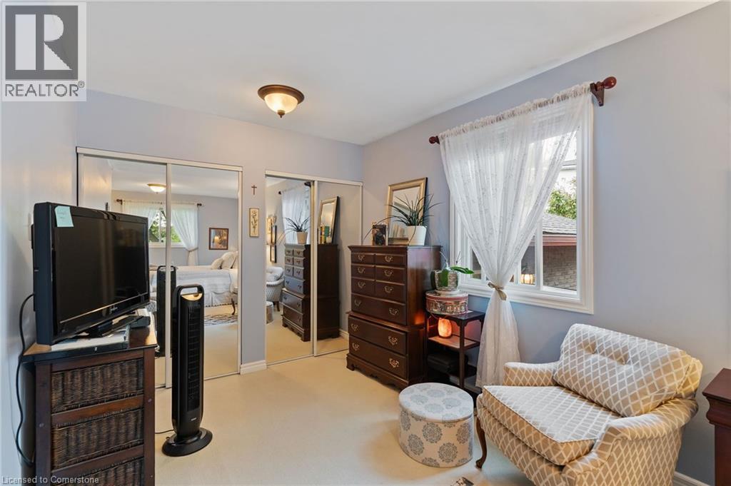 Photo 25 of 1383 Christina Court, Burlington ON