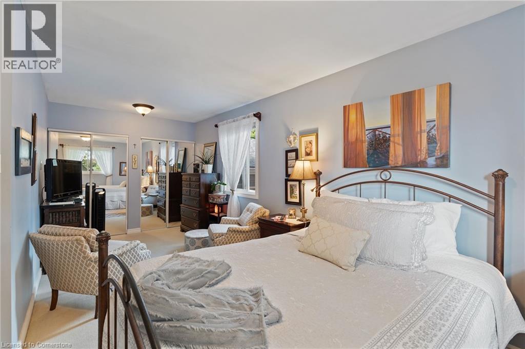 Photo 24 of 1383 Christina Court, Burlington ON