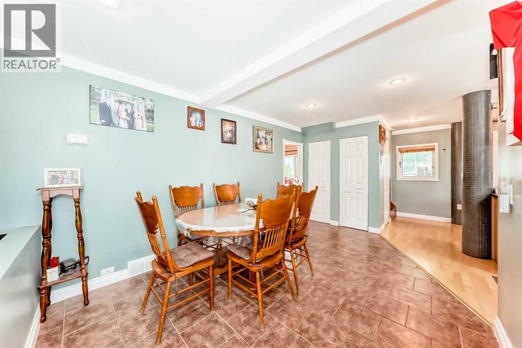 Single Family House 4 Level for Sale in  Bow Crescent NW Bowness Calgary 