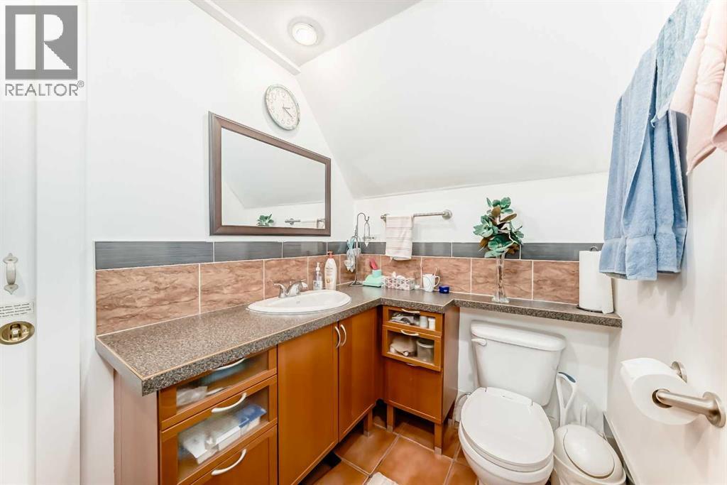 Single Family House 4 Level for Sale in  Bow Crescent NW Bowness Calgary 
