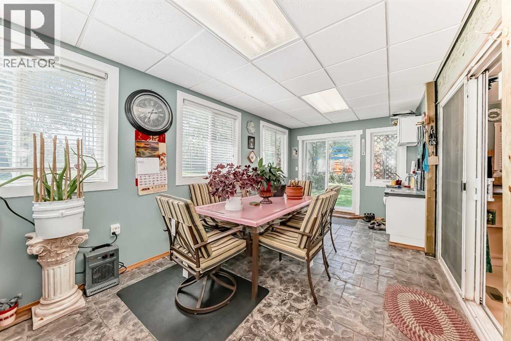 Single Family House 4 Level for Sale in  Bow Crescent NW Bowness Calgary 