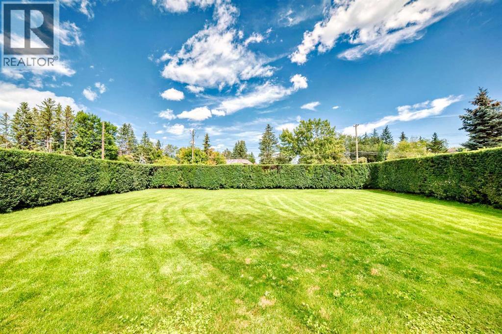 Single Family House 4 Level for Sale in  Bow Crescent NW Bowness Calgary 