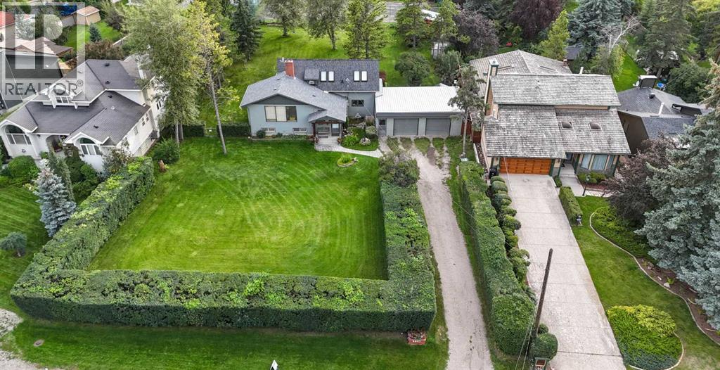 Single Family House 4 Level for Sale in  Bow Crescent NW Bowness Calgary 