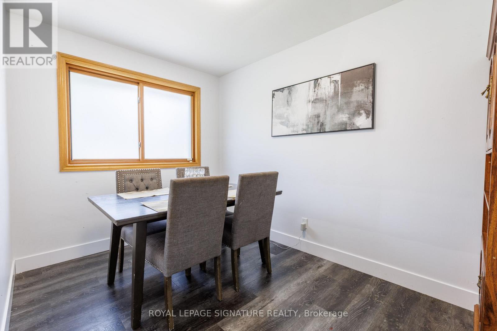 Photo 12 of 18 Silverdale Crescent, London South ON