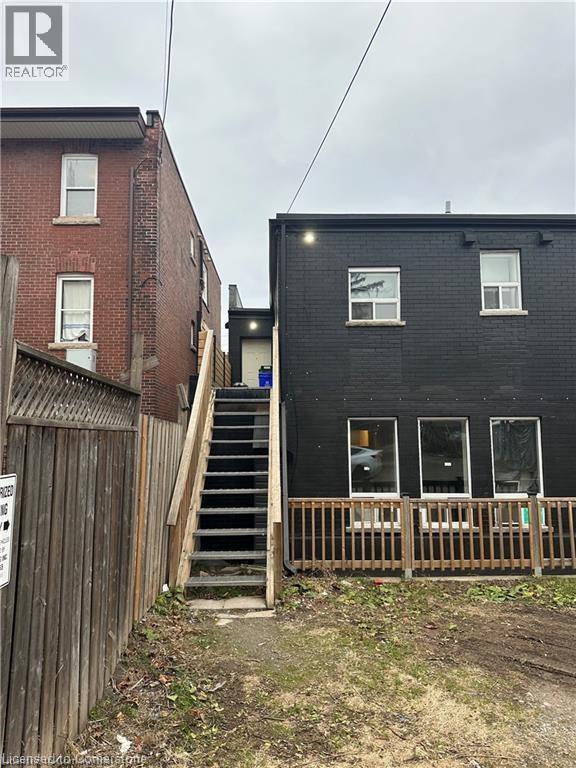 Photo 10 of 590 Main Street E Unit 2, Hamilton ON