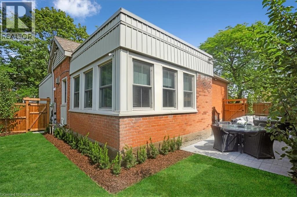 Photo 37 of 524 Locust Street, Burlington ON