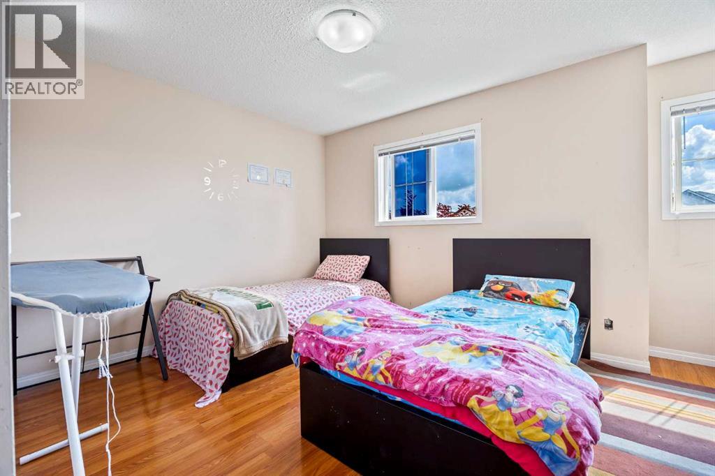 Single Family House for Sale in   Tarawood Lane NE Taradale Calgary 
