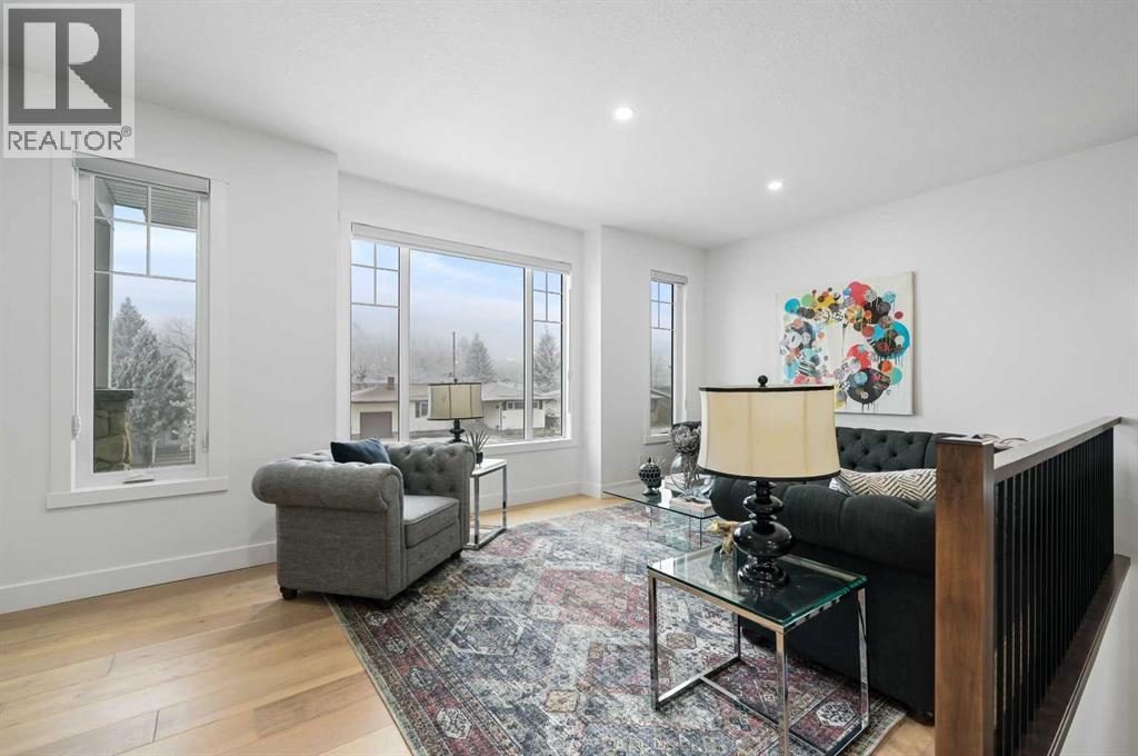 Single Family House for Sale in  Malibou Road SW Meadowlark Park Calgary 