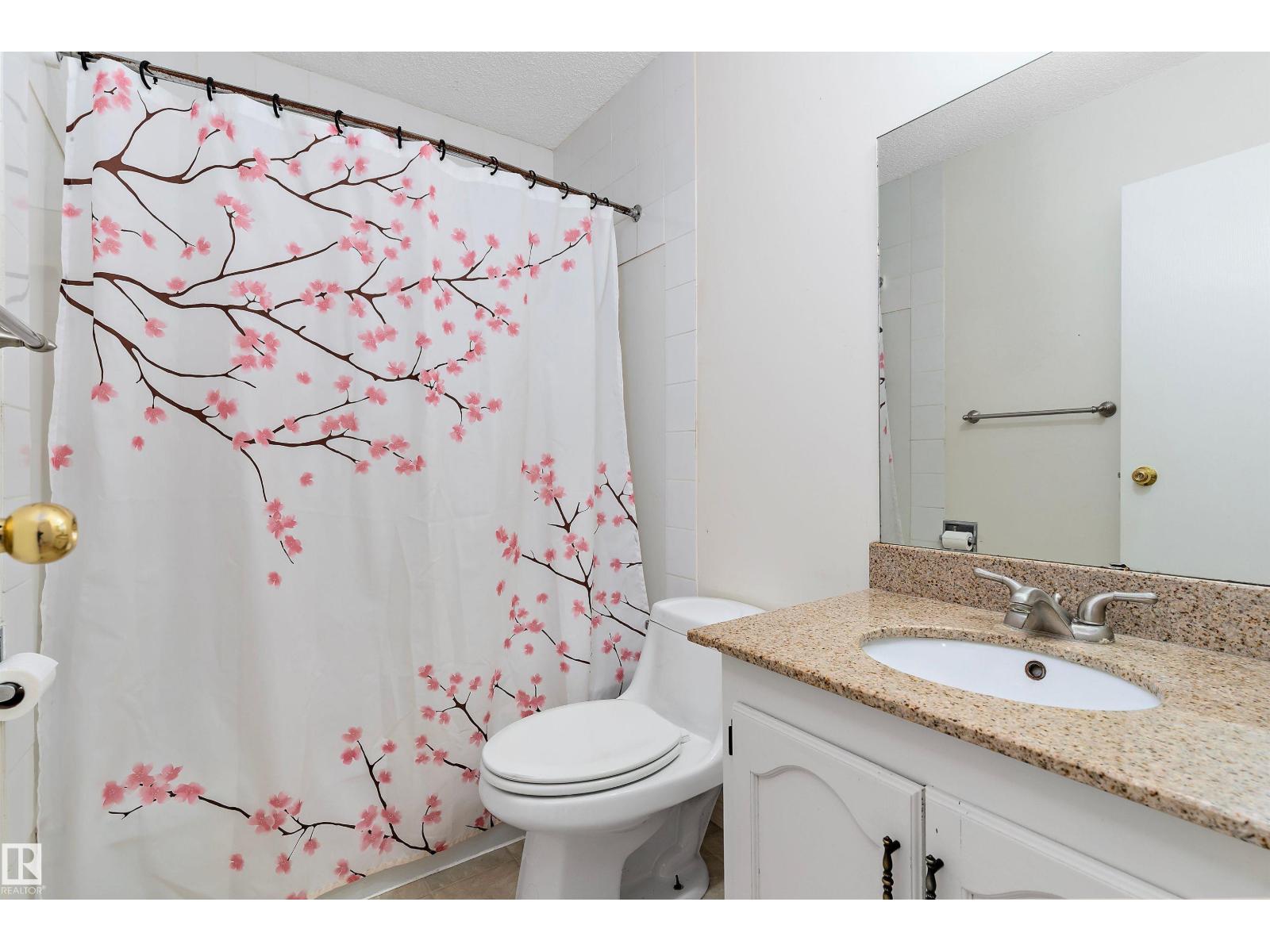 Photo 19 of 5708 52 St, Wetaskiwin AB