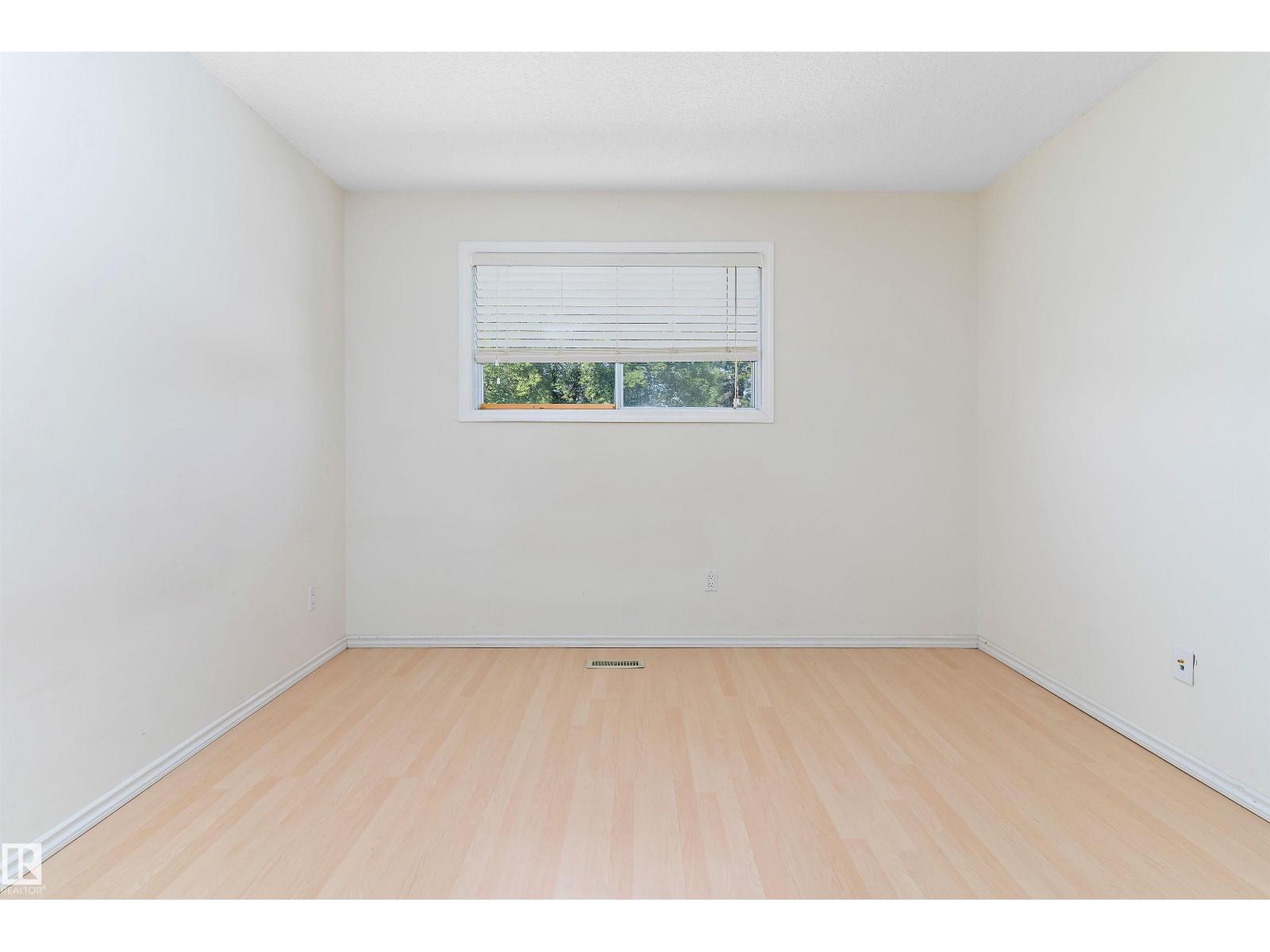Photo 24 of 5708 52 St, Wetaskiwin AB