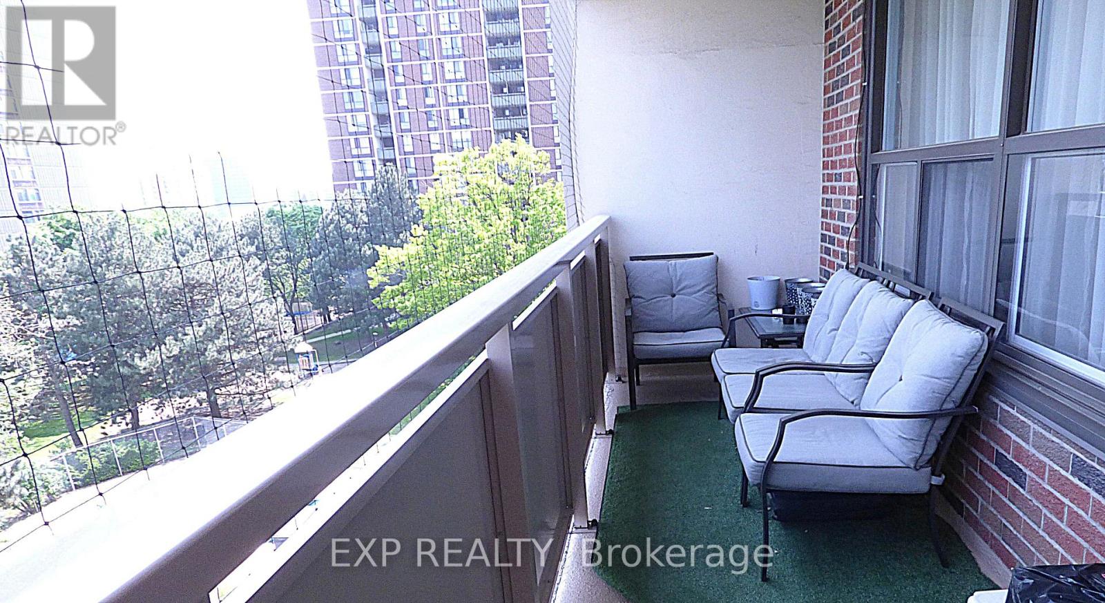 Photo 16 of 609 3120 Kirwin Avenue, Mississauga ON