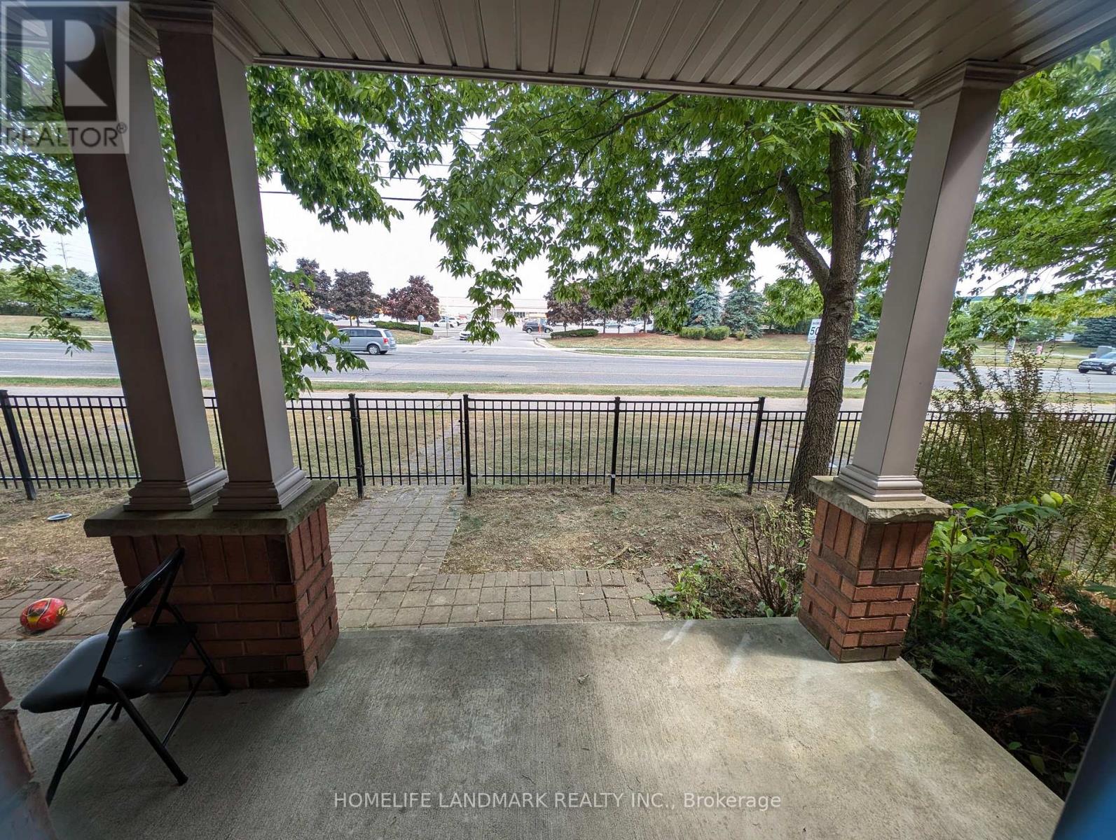 Photo 16 of 21 1015 Galesway Boulevard, Mississauga ON