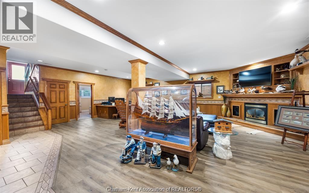 Photo 23 of 35 Normandy Avenue, Kingsville ON