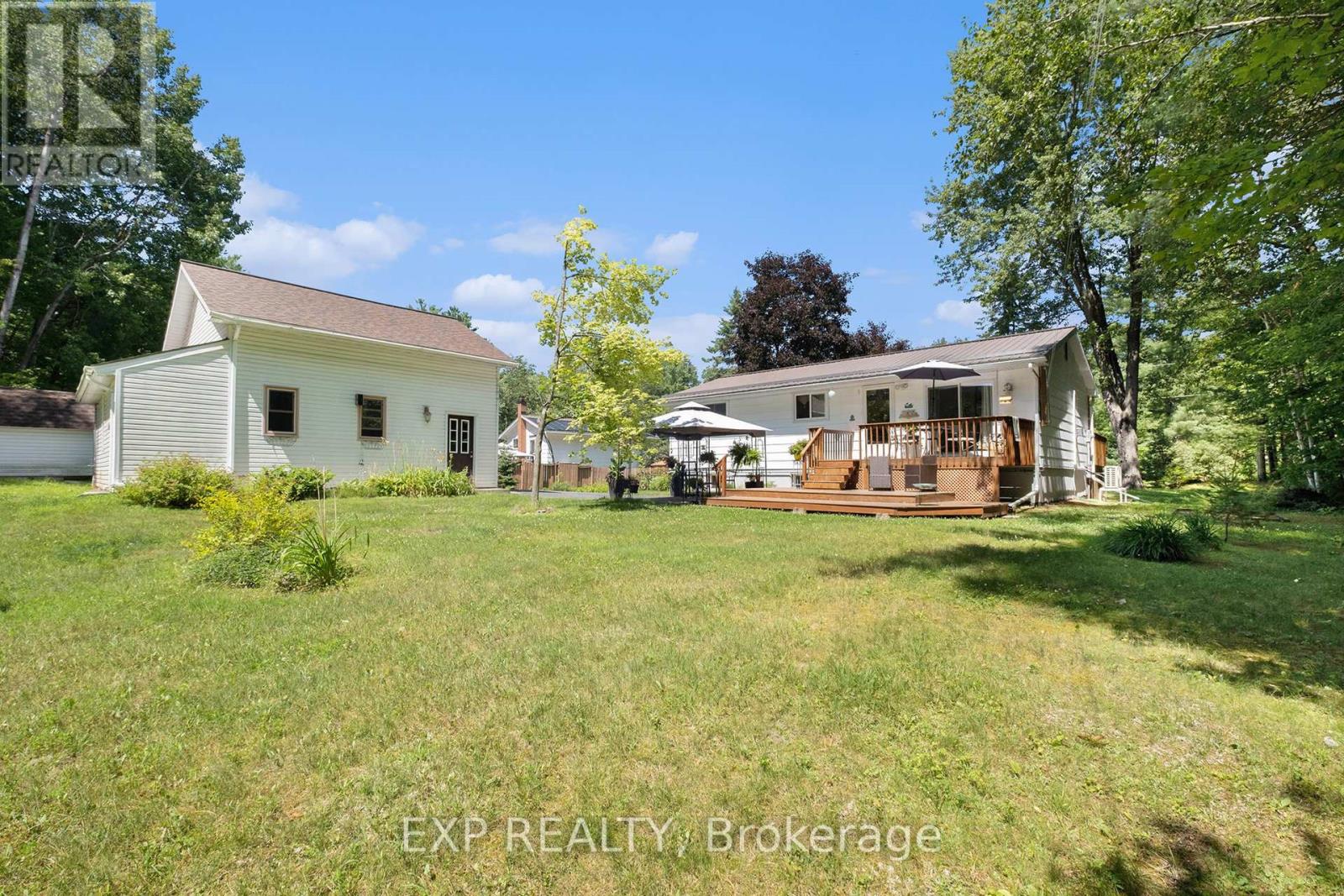 Lots of space for outdoor fun