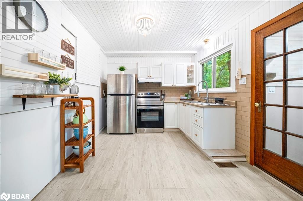 Photo 32 of 11 Bourgeois Court, Tiny ON