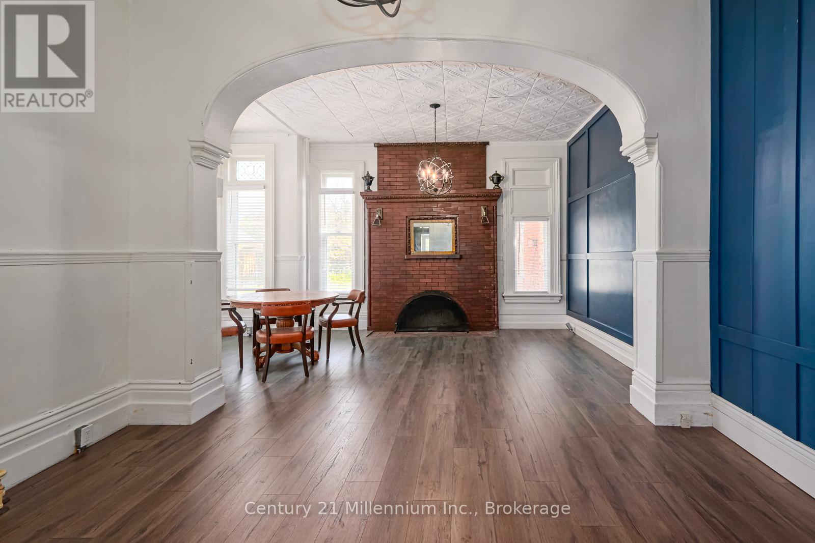 Photo 30 of 637 Hurontario Street, Collingwood ON