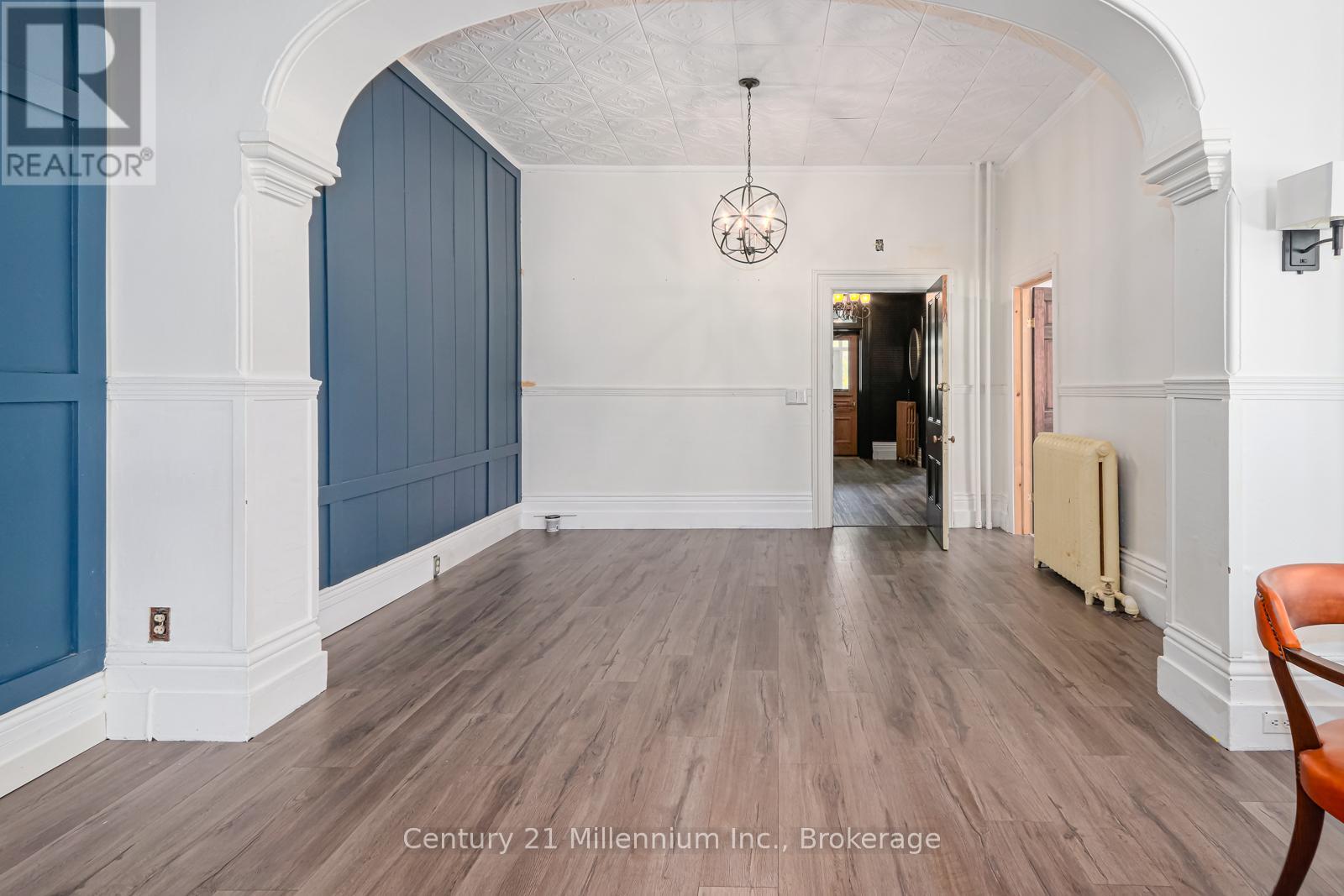 Photo 43 of 637 Hurontario Street, Collingwood ON