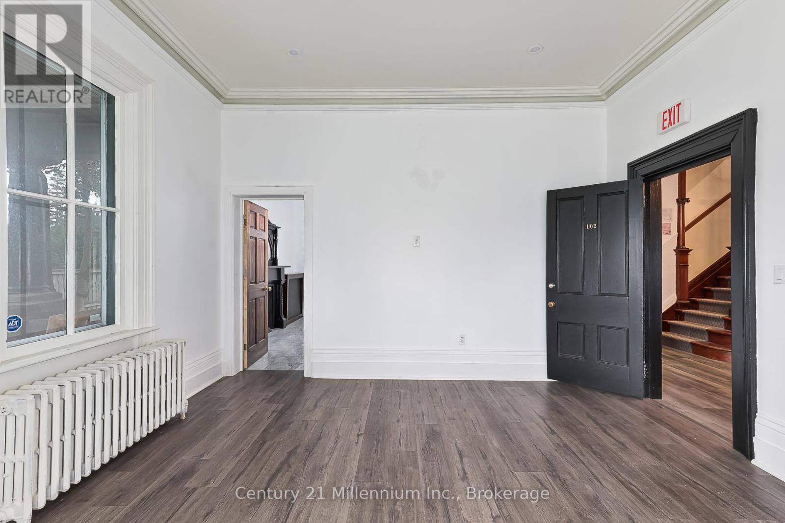 Photo 38 of 637 Hurontario Street, Collingwood ON