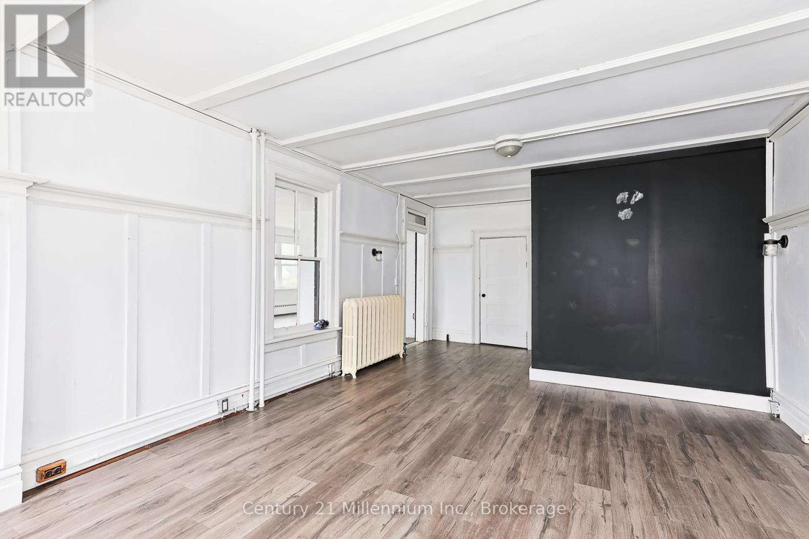 Photo 25 of 637 Hurontario Street, Collingwood ON