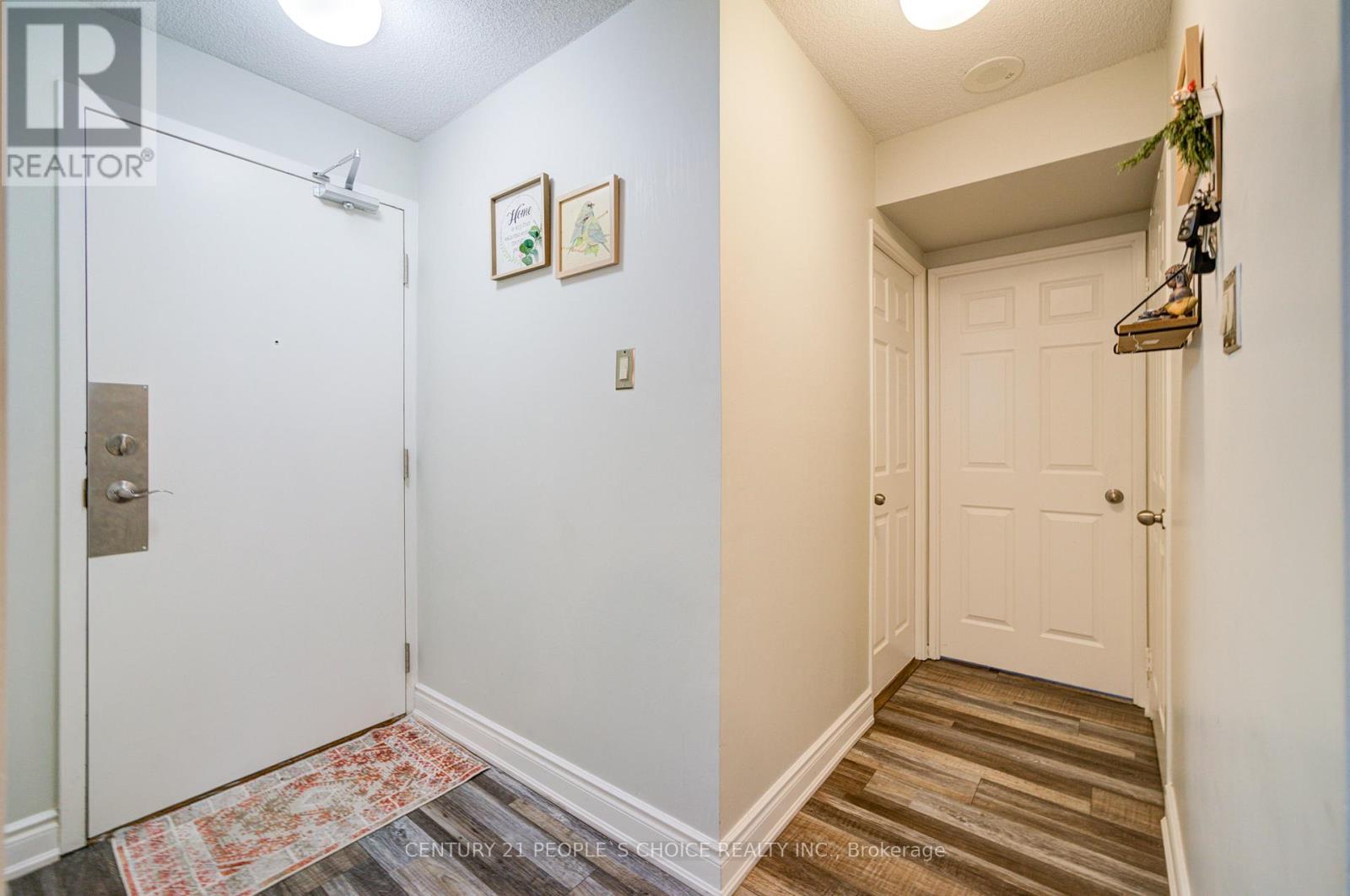 Photo 22 of 1402 4460 Tucana Court, Mississauga ON