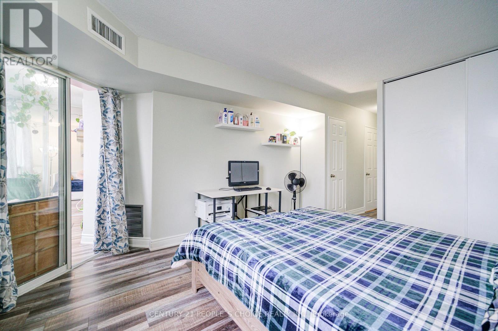 Photo 29 of 1402 4460 Tucana Court, Mississauga ON