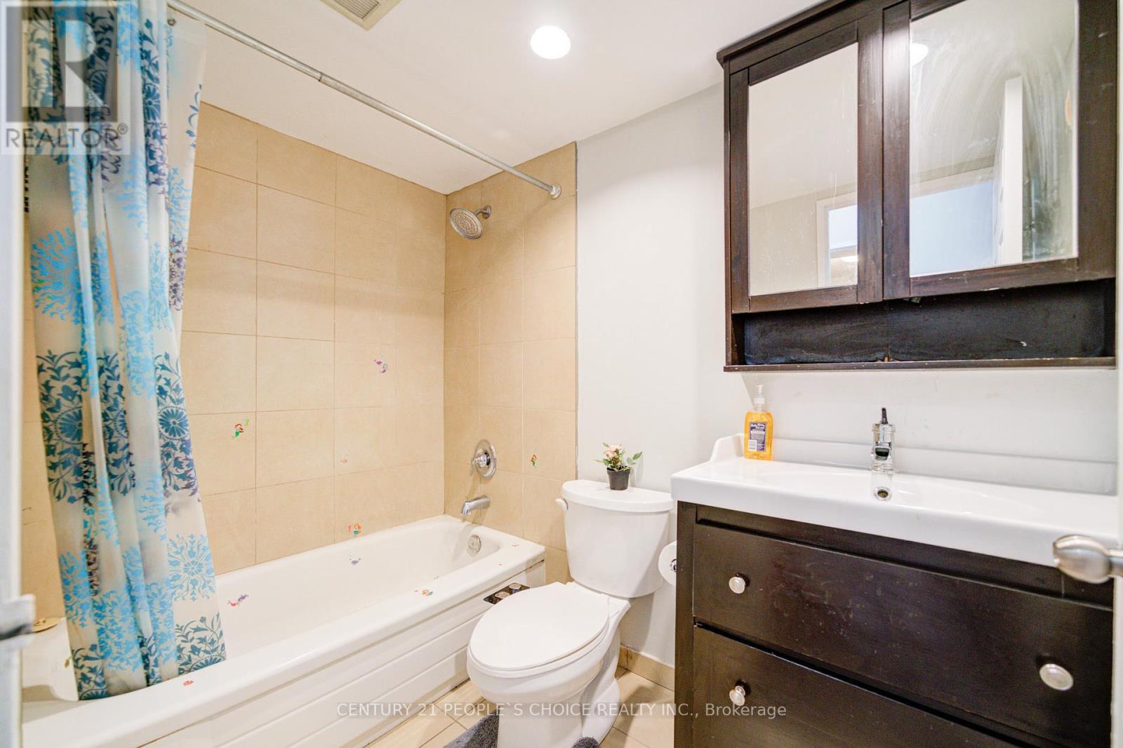 Photo 1 of 1402 4460 Tucana Court, Mississauga ON